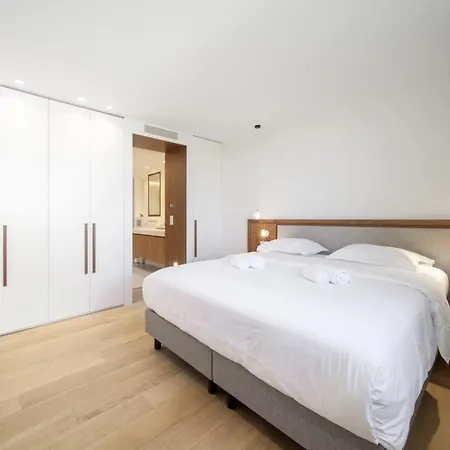 Ref 1512 - Croisette *